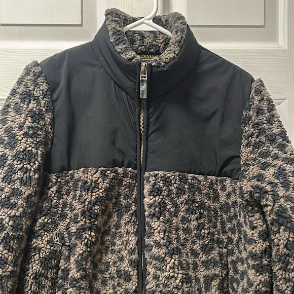 P.J.Salvage Faux Fur Jacket / Coat Size Medium - Picture 2 of 15